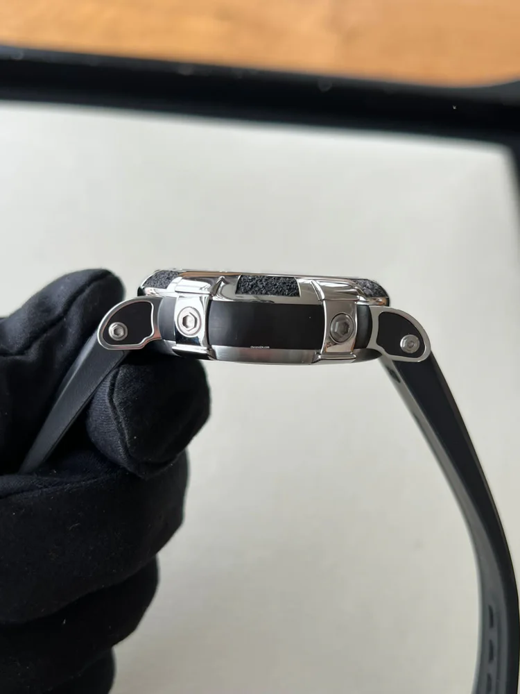 Romain Jerome Eyjafjallajokull DNA LE